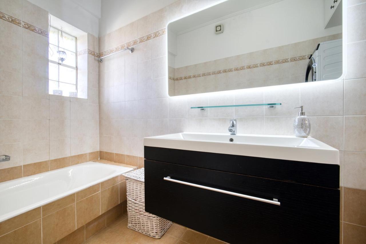 Lávrion Sea & Mountain Apartment Close To Port And City מראה חיצוני תמונה