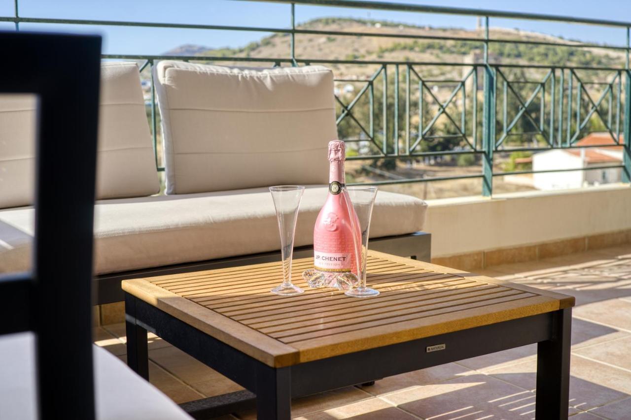 Lávrion Sea & Mountain Apartment Close To Port And City מראה חיצוני תמונה
